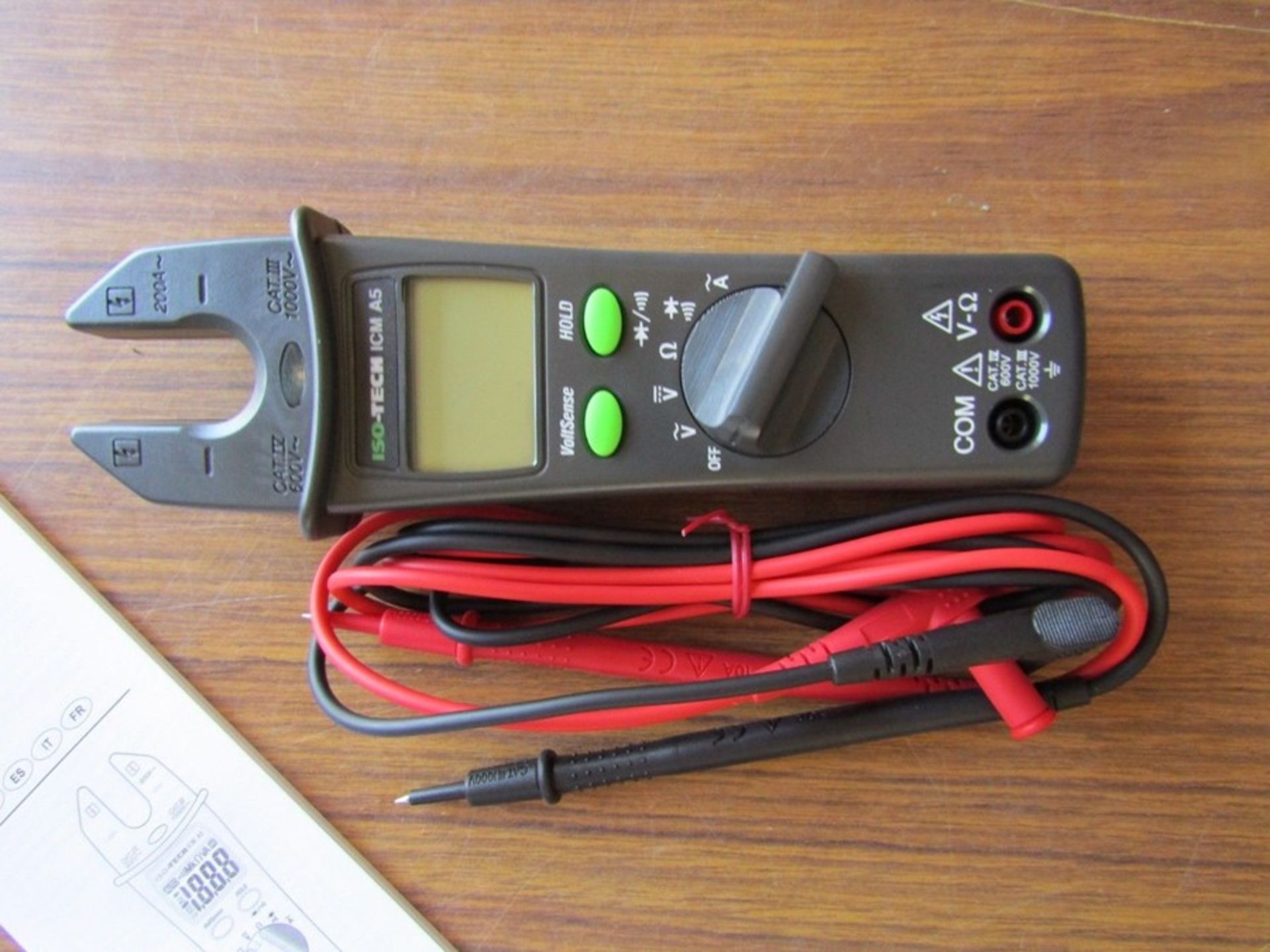 ISO-TECH ICMA5 Clamp Meter, Max Current 200A ac CAT IV 600V - J2 6973989