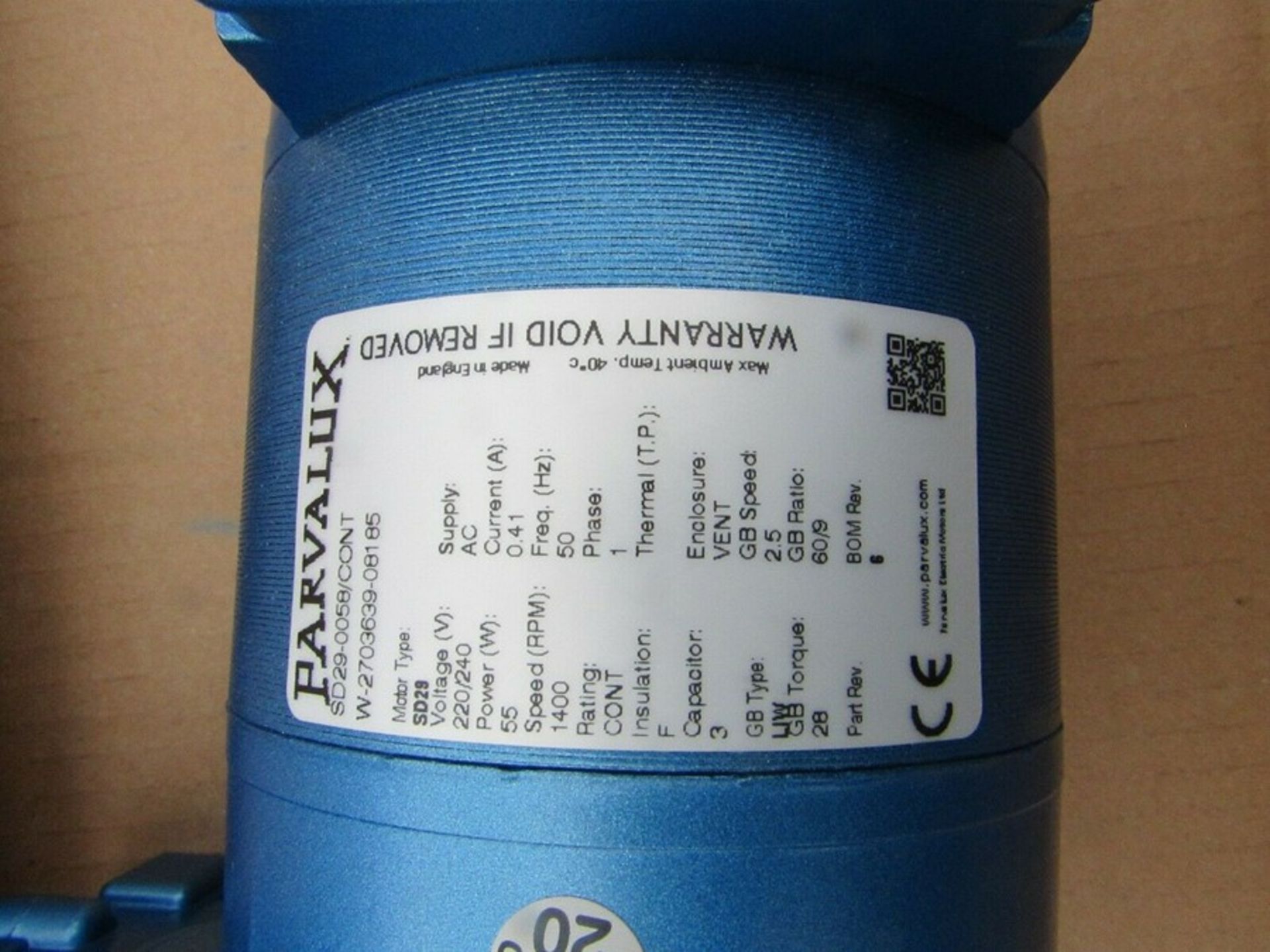 Parvalux Induction AC Geared Motor, Reversible 220-240V 2.5rpm 28Nm H9CB 400680 - Bild 2 aus 4