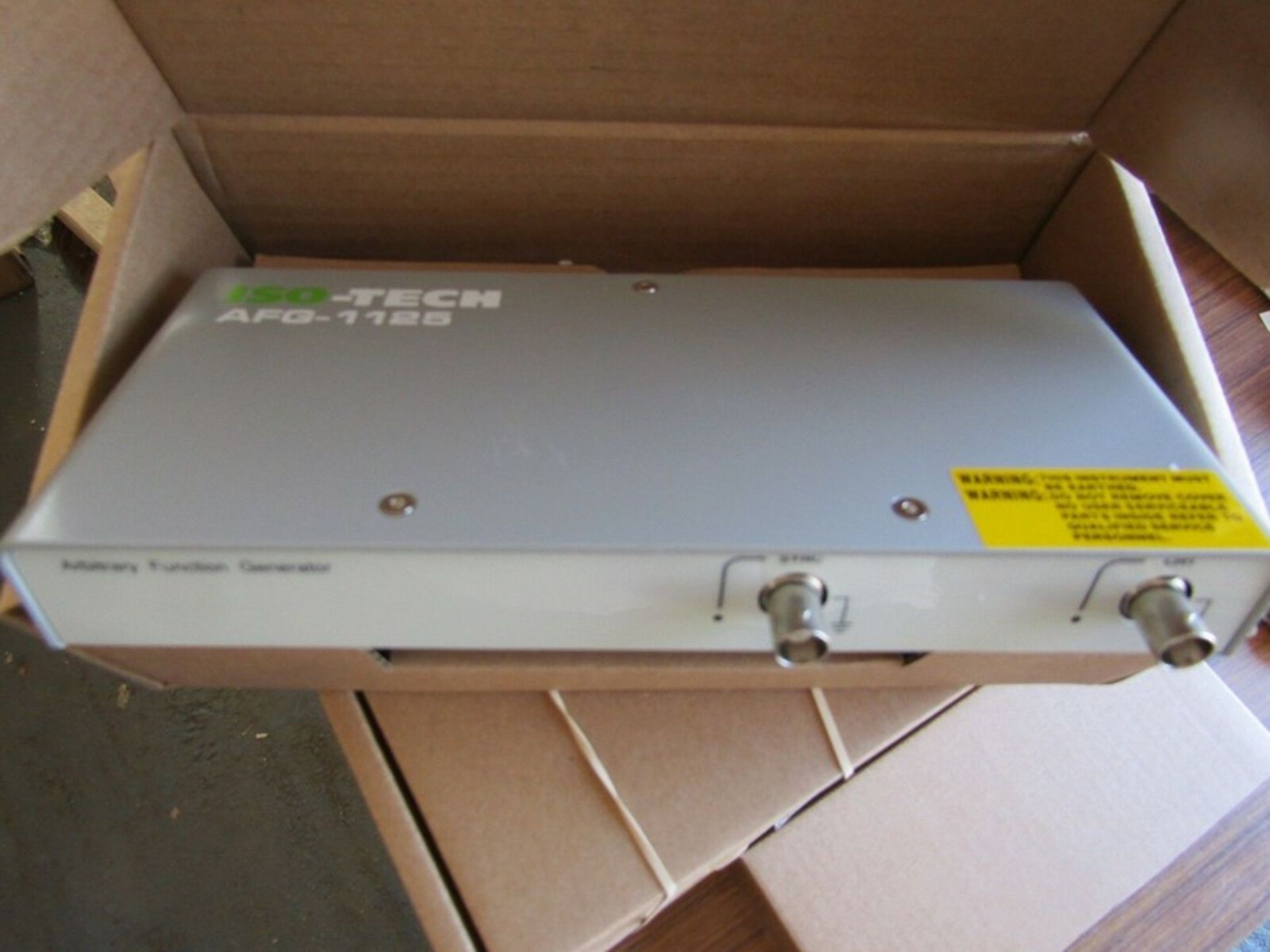 ISO-TECH AFG-1125 USB Modular Arbitrary Waveform Generator 25MHz
