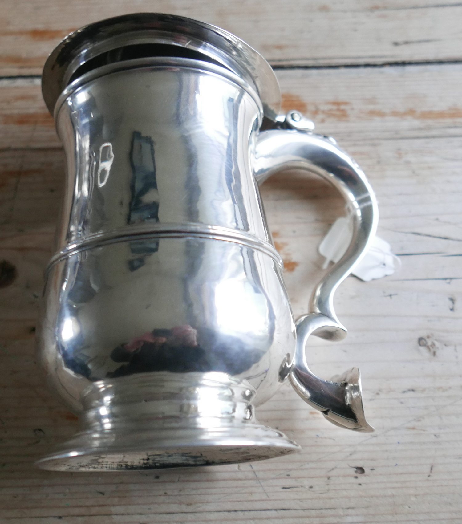 Georgian Silver Lidded Tankard - London 1771 Jacob Marsh/John Moore? 8" Long x 7" Tall - 630 grams. - Image 3 of 4