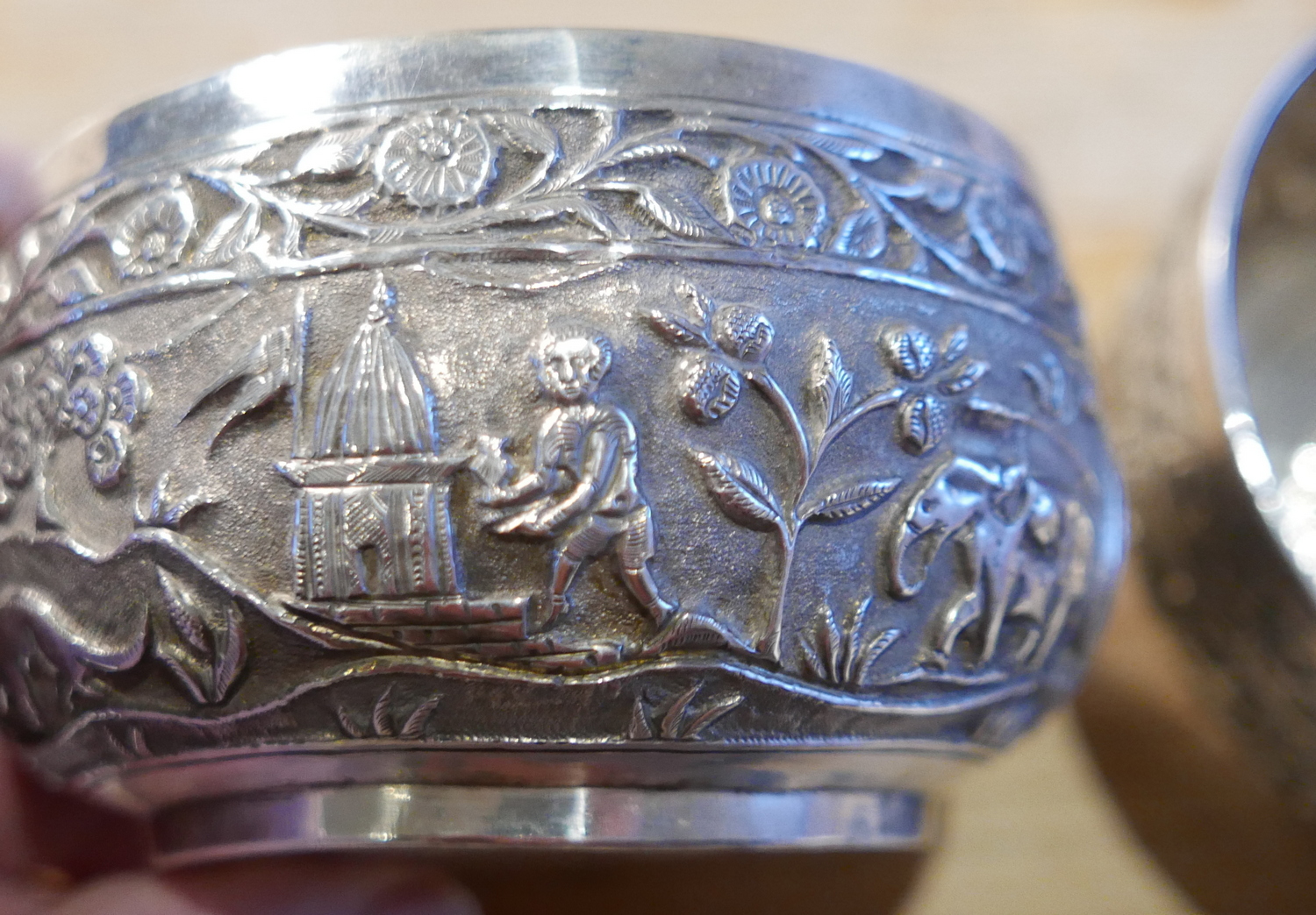 Antique Pair of Indian/Burmese White Metal Bowls with Peacock Marks to base - 233 grams. - Image 3 of 8