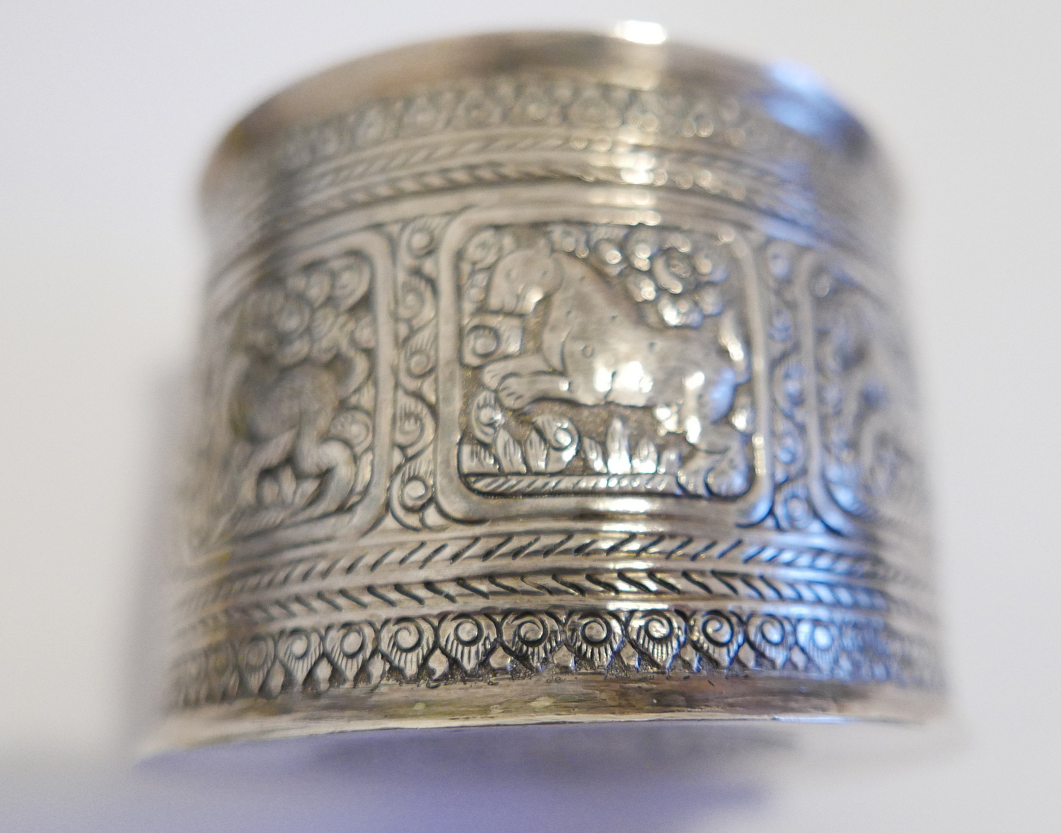 Antique Indian Silver Lidded Pot - 72mm dia and 70mm with Decorative White Metal Jug - 120mm x 110mm - Image 3 of 8