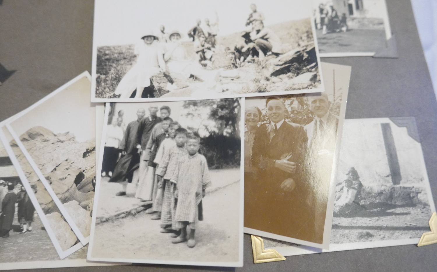 Album of Photo's of Missionary Family in China - Shangai and Soochow c1930 - approx 60 images-c1930 - Image 7 of 14