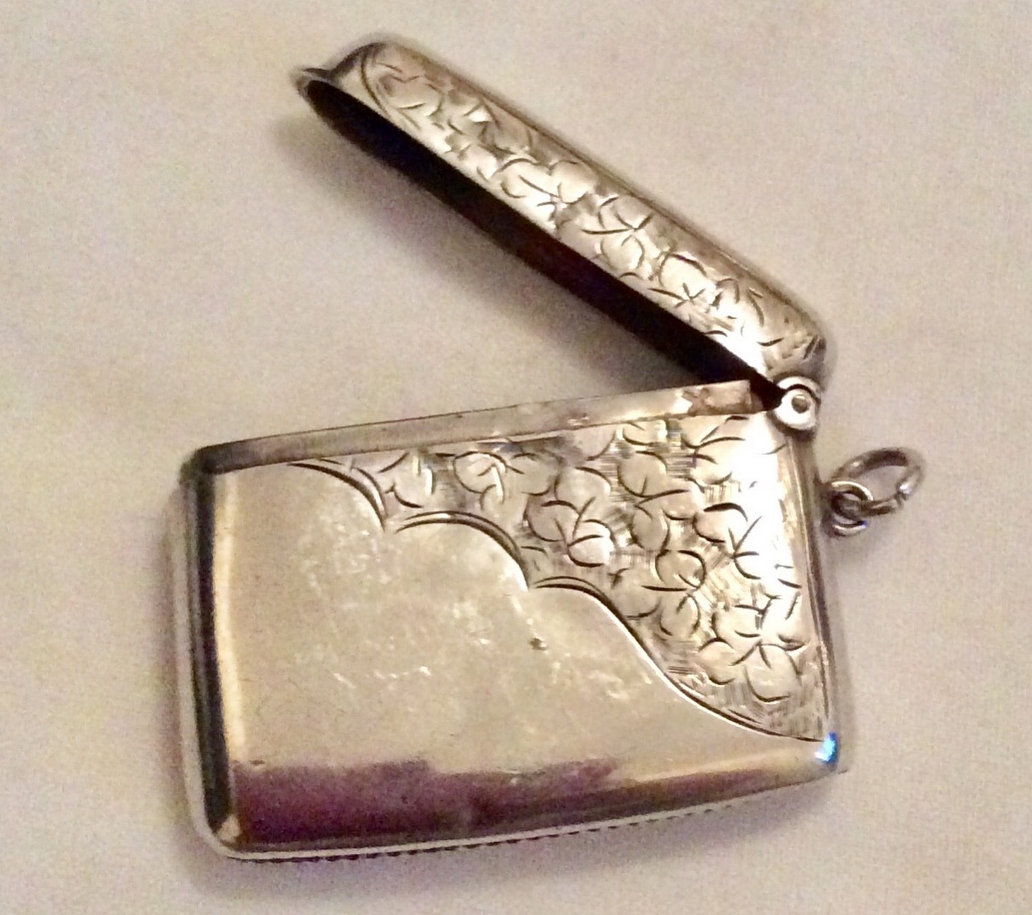 EDWARDIAN C1906 SILVER VESTA MASONIC MOTIF BY CONSTANTINE & FLOYD - Image 3 of 3