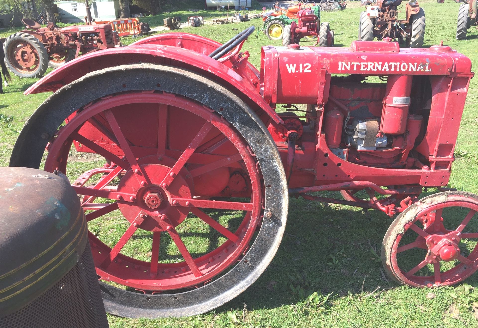 International W12 Steel Wheels Petrol Paraffin Tractor. - Image 4 of 5