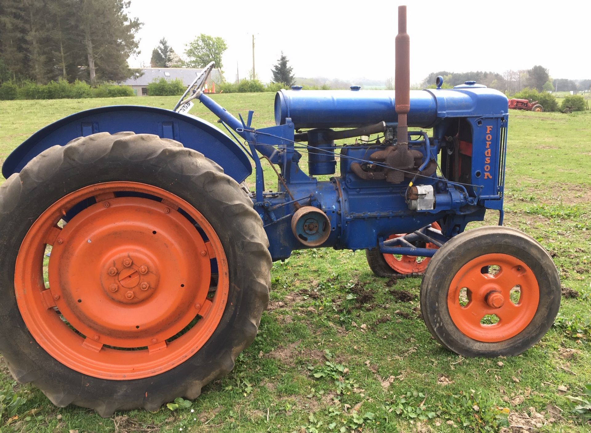 Fordson E27N Petrol/Paraffin Tractor. - Image 2 of 4