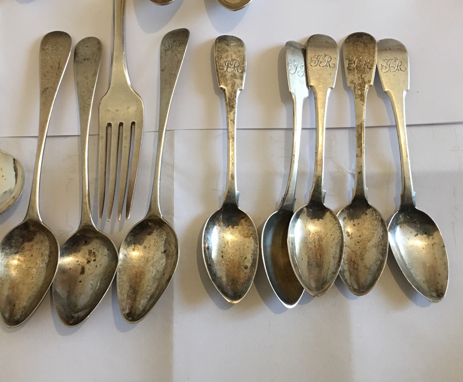 Lot of some 600 grams of Antique/Vintage Silver Spoons and White Metal Forks? - Image 6 of 16