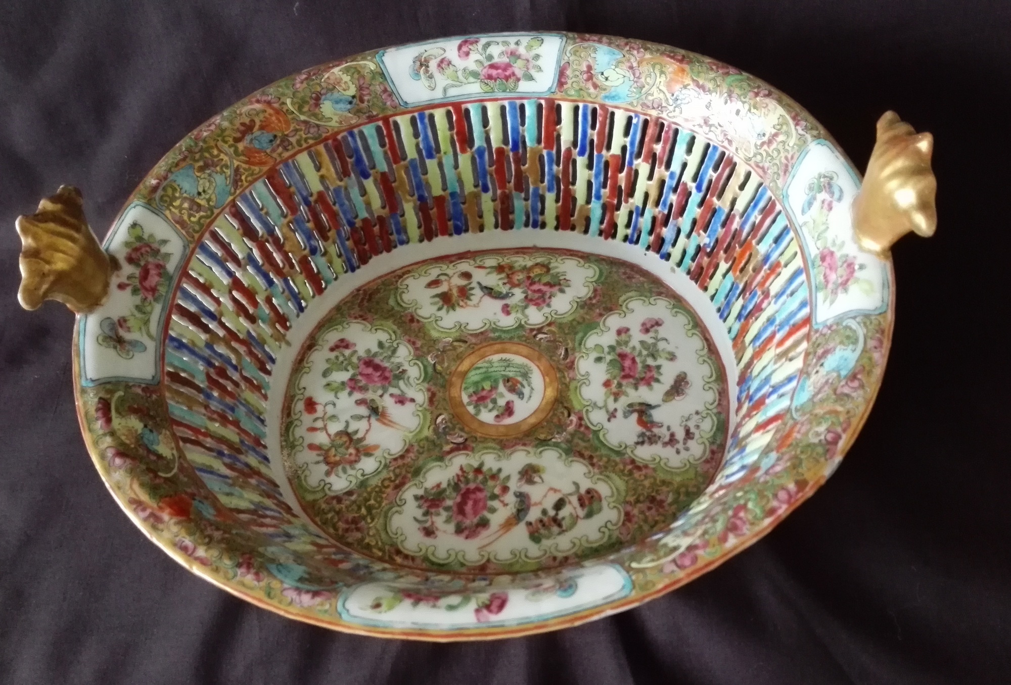 Antique Chinese Bowl 14.5cm at highest and 28cm at the widest. - Image 2 of 9