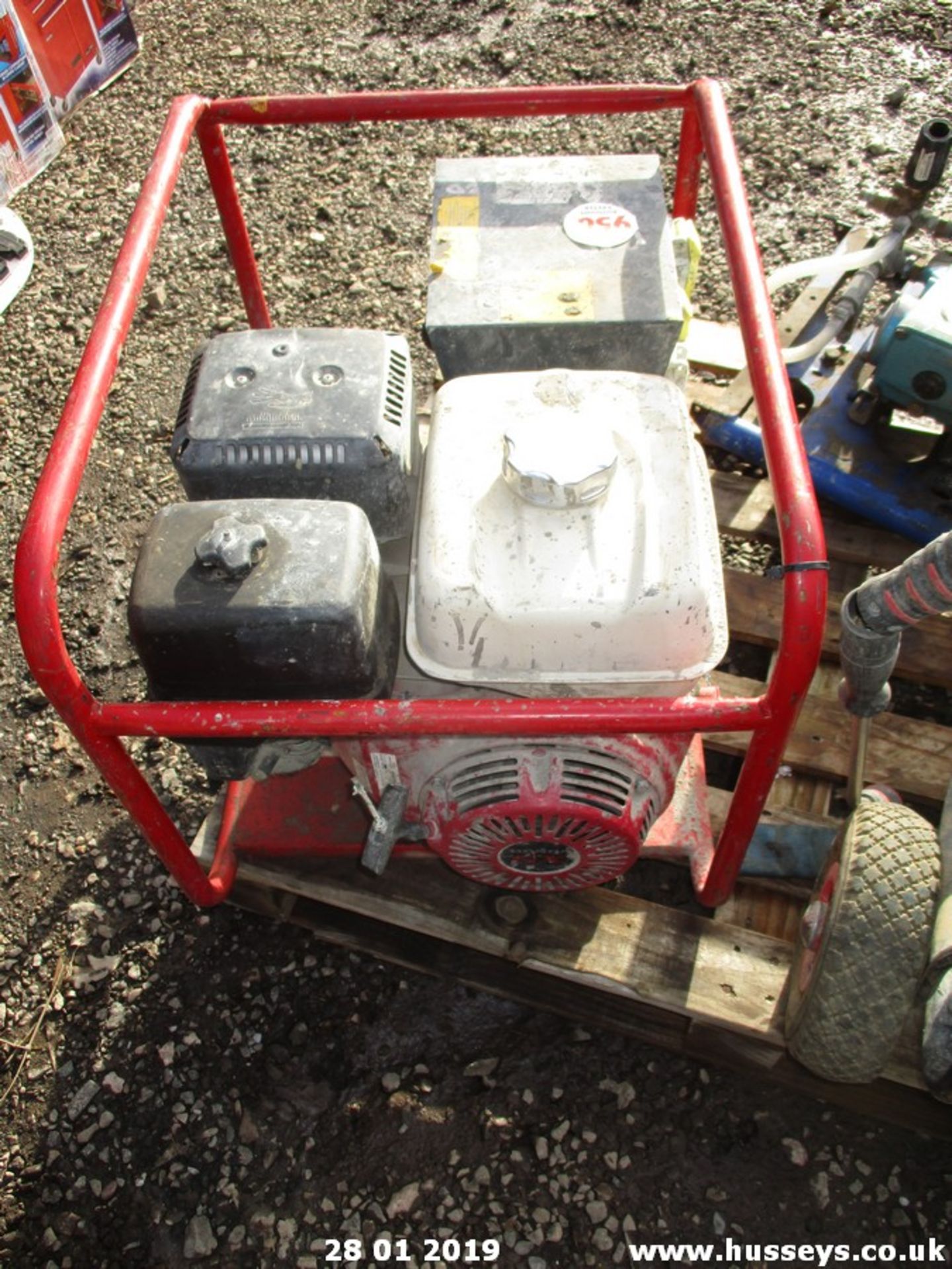 HONDA GENERATOR - Image 2 of 2