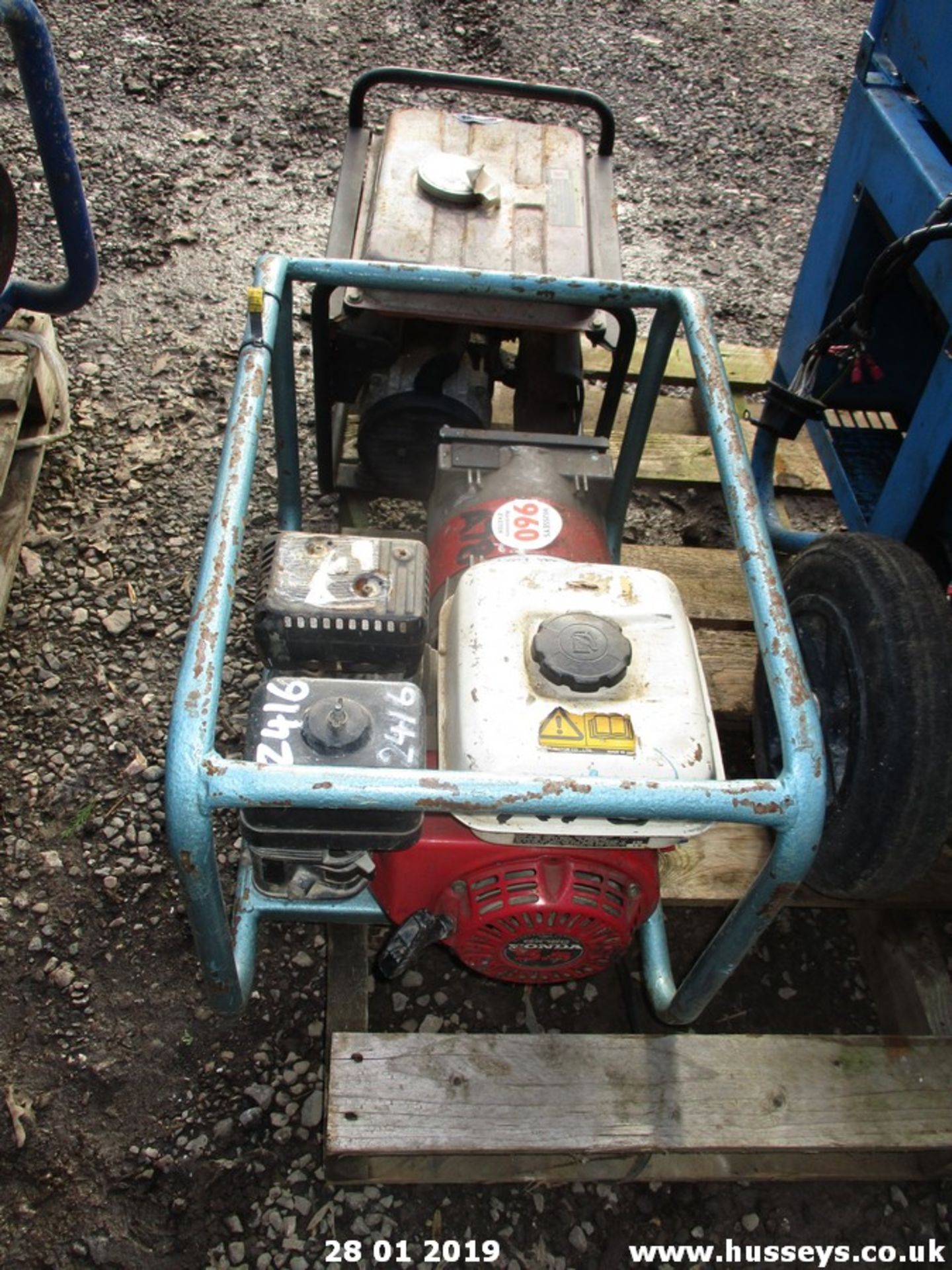 HONDA GENERATOR - Image 2 of 2