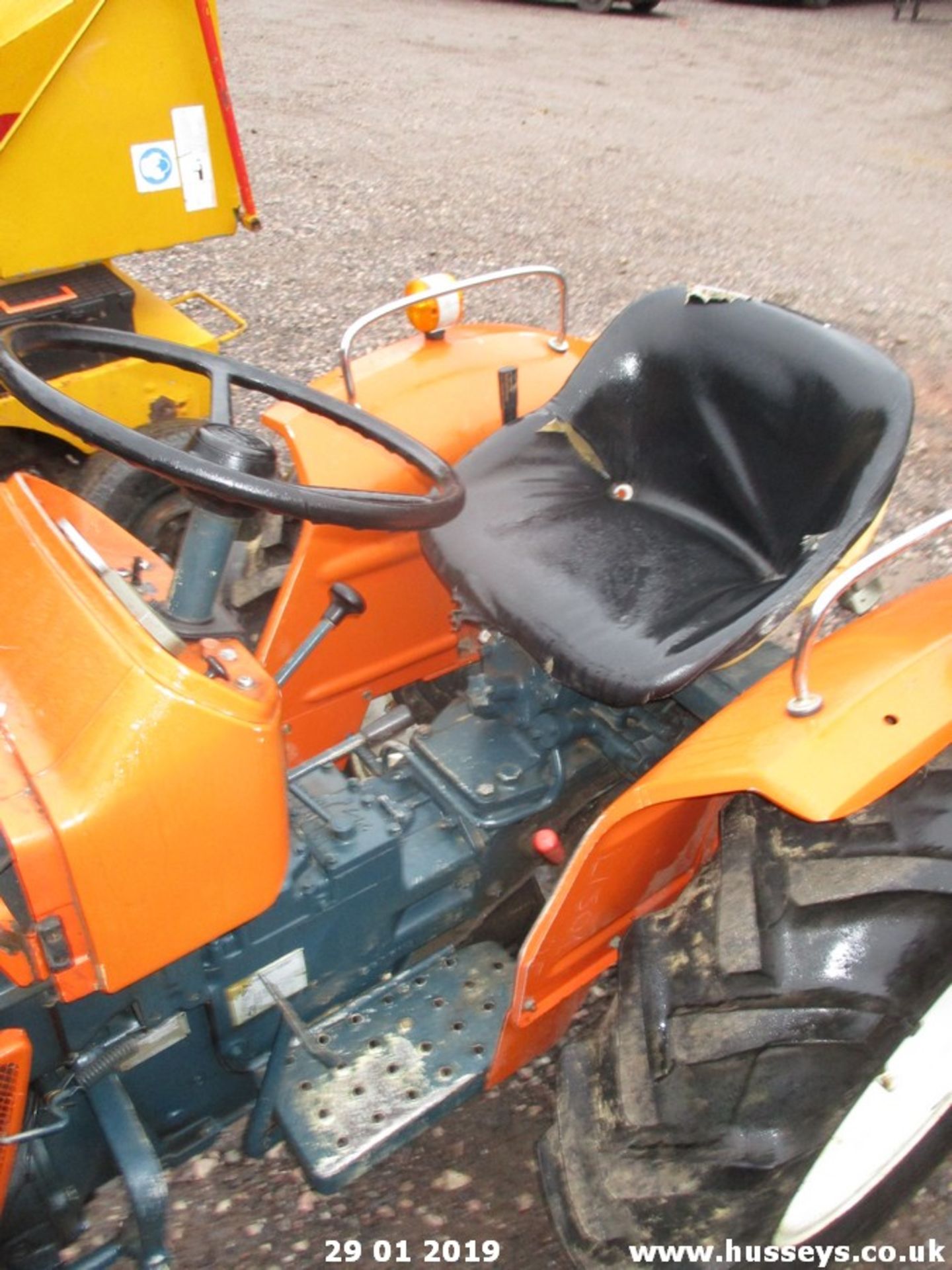 KUBOTA L2201DT COMPACT TRACTOR - Image 5 of 5