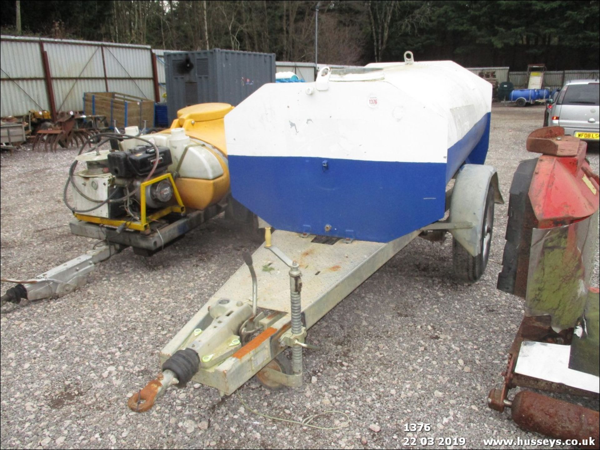 2000 LITRE WATER BOWSER