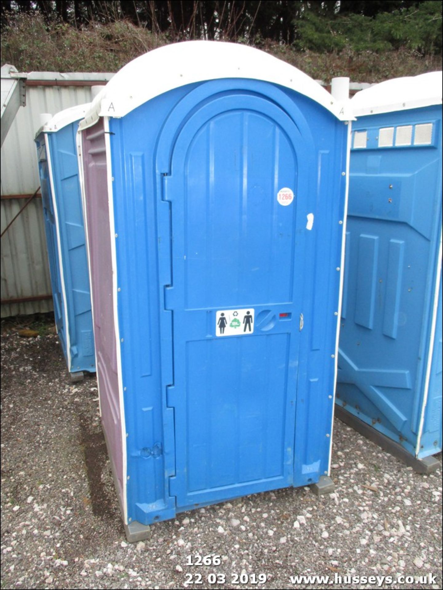 PORTABLE TOILET