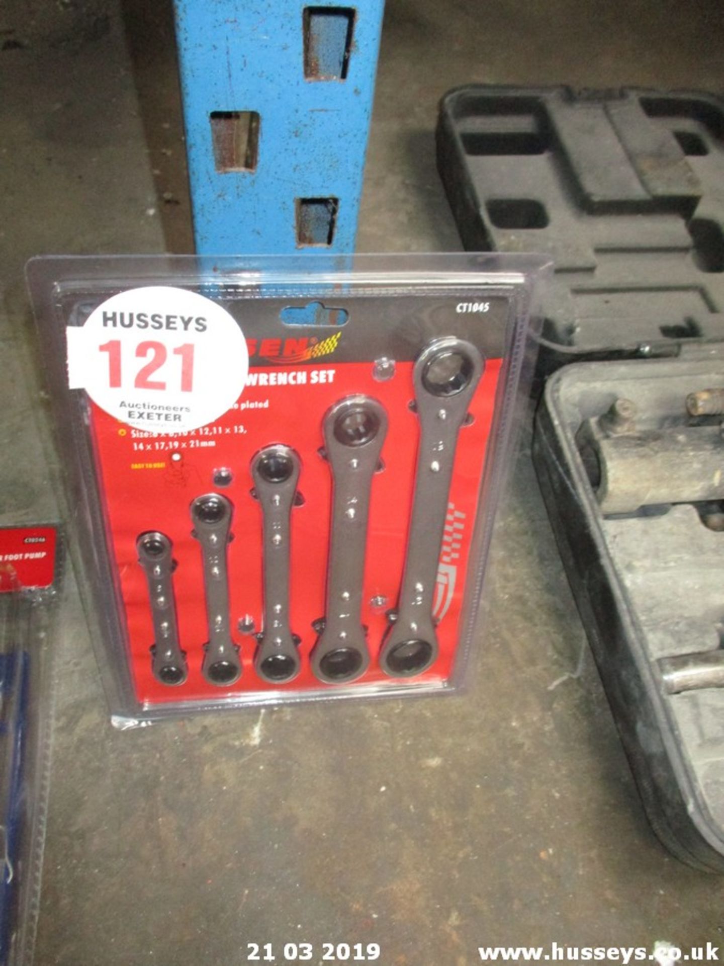 RATCHET SPANNERS