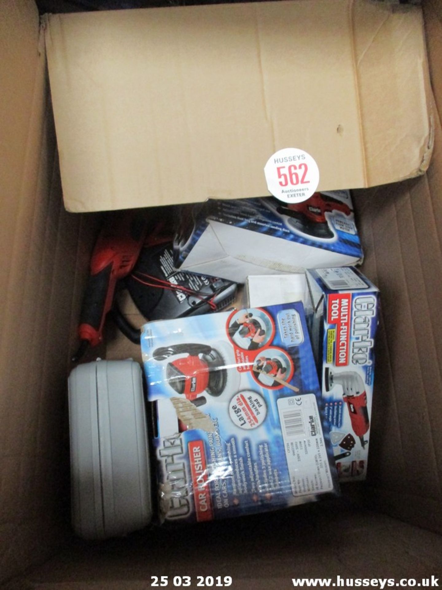 BOX OF TOOLS (SPARES) 5631