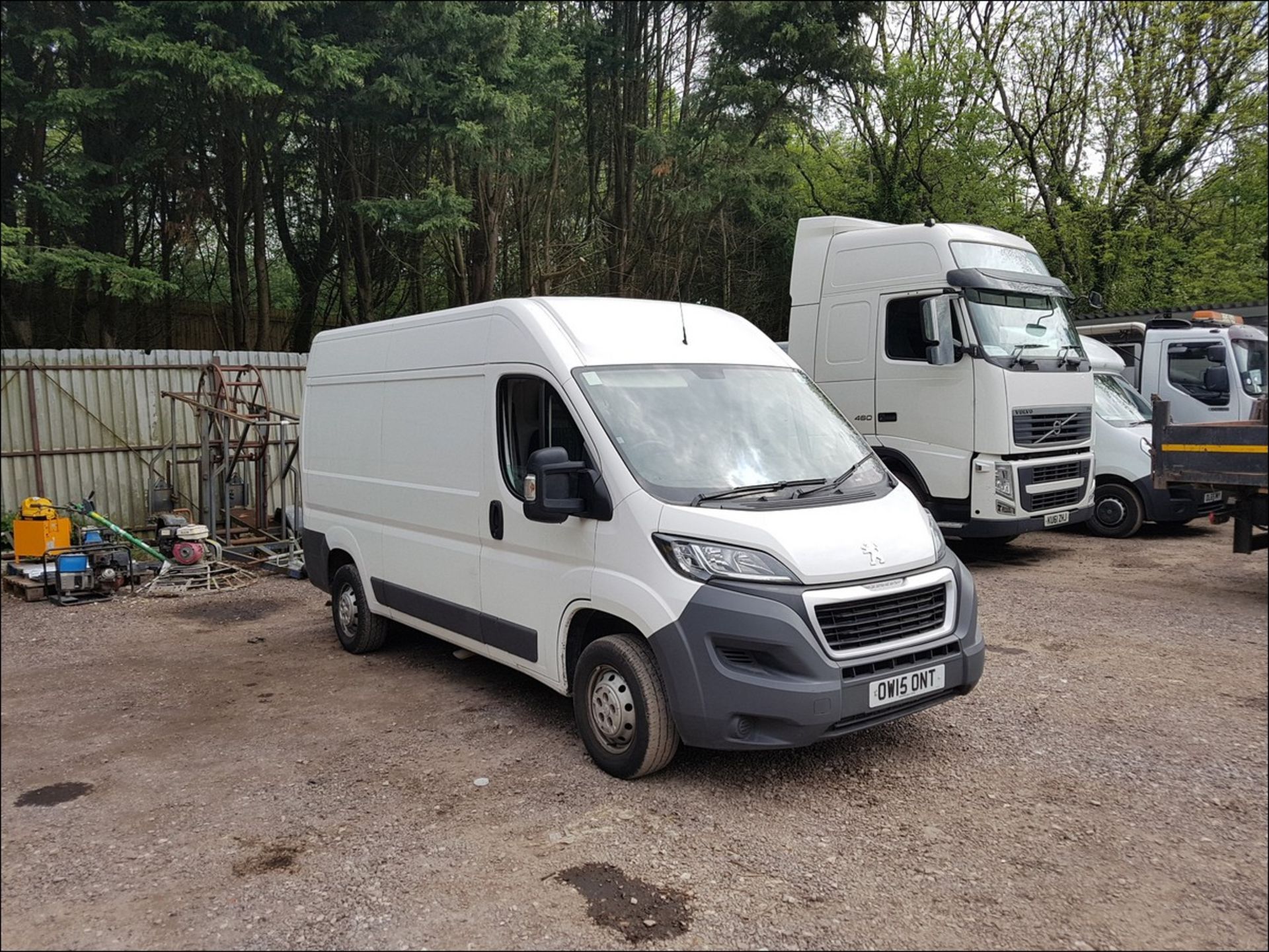 2015 Peugeot Boxer 335 Professional L2 - Image 3 of 10