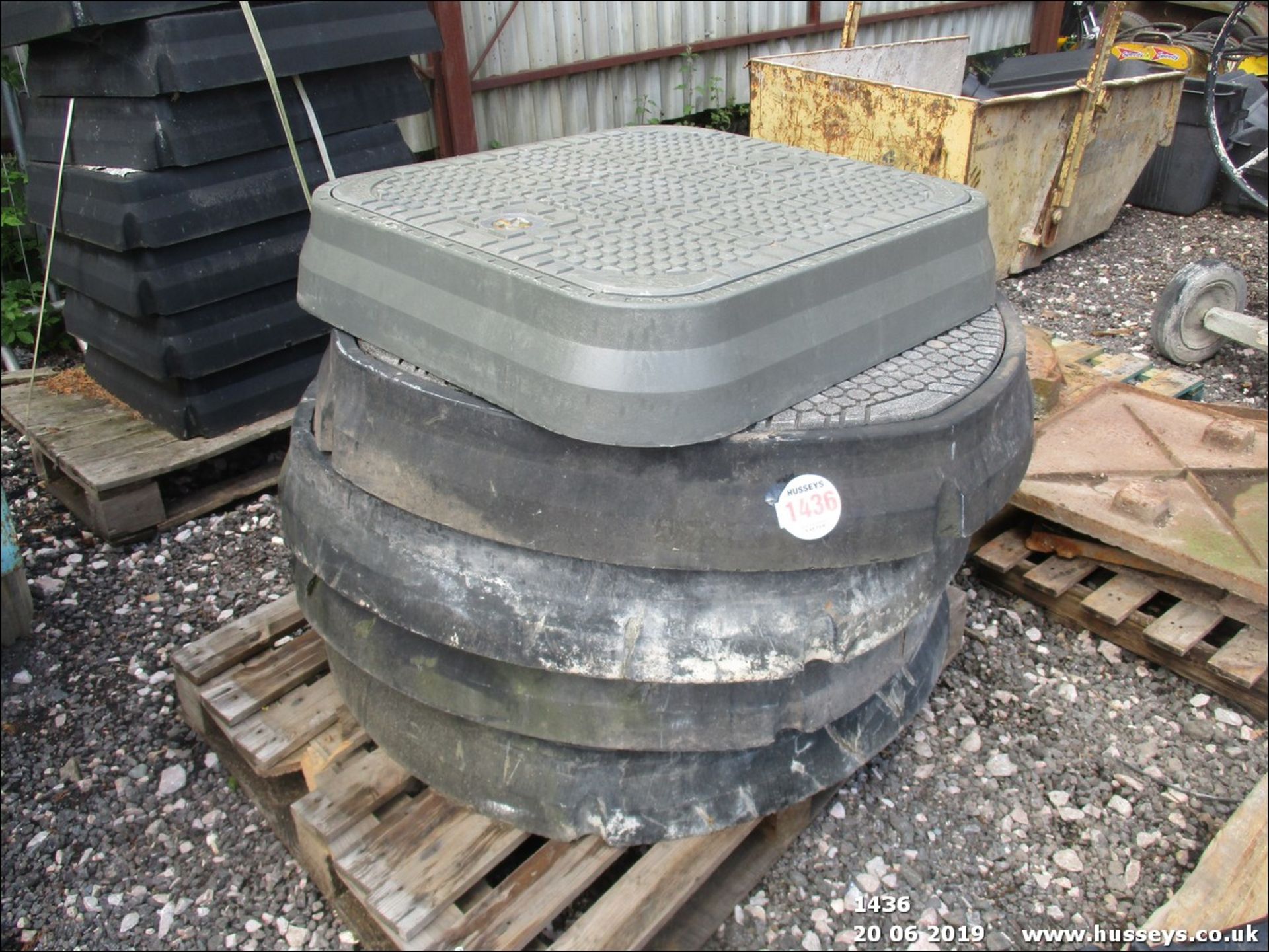 4 X SSC 1M MANHOLE COVERS + ONE 800MM