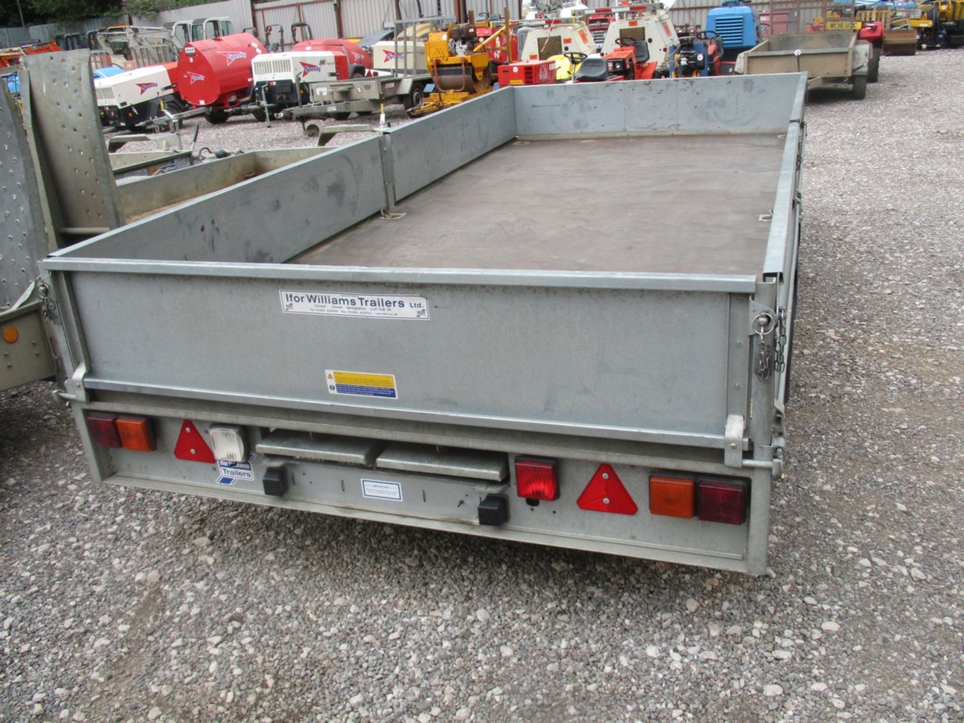 IFOR WILLIAMS 14FT TWIN AXLE TRAILER C/W SIDES RAMPS & SPARE WHEEL , NEW IN NOV 2017, 2KEYS & - Image 3 of 4