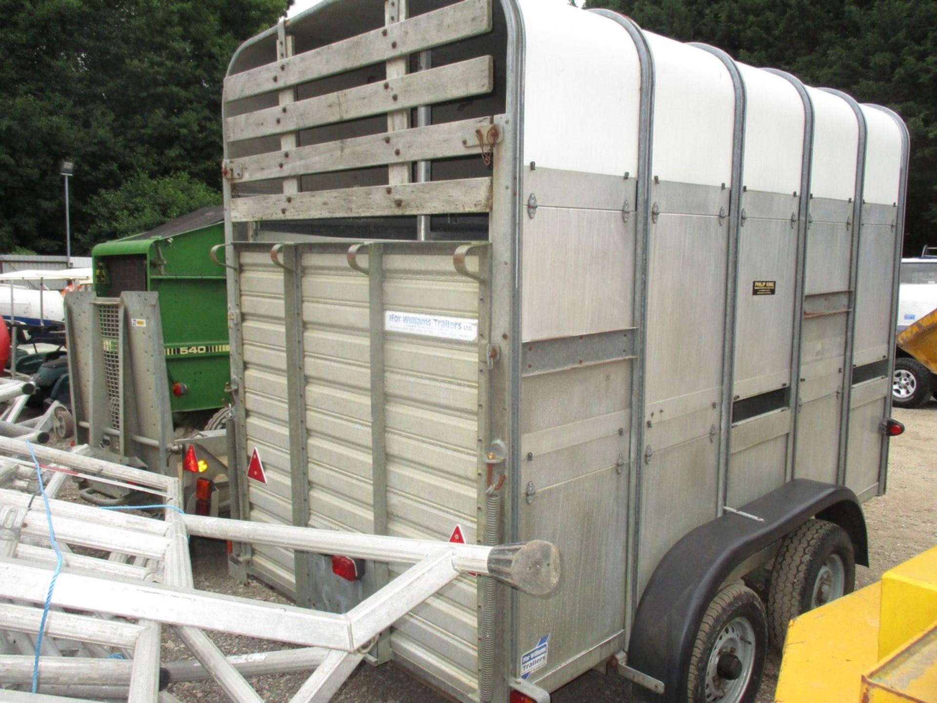 IFOR WILLIAMS LIVESTOCK TRAILER - Image 3 of 4