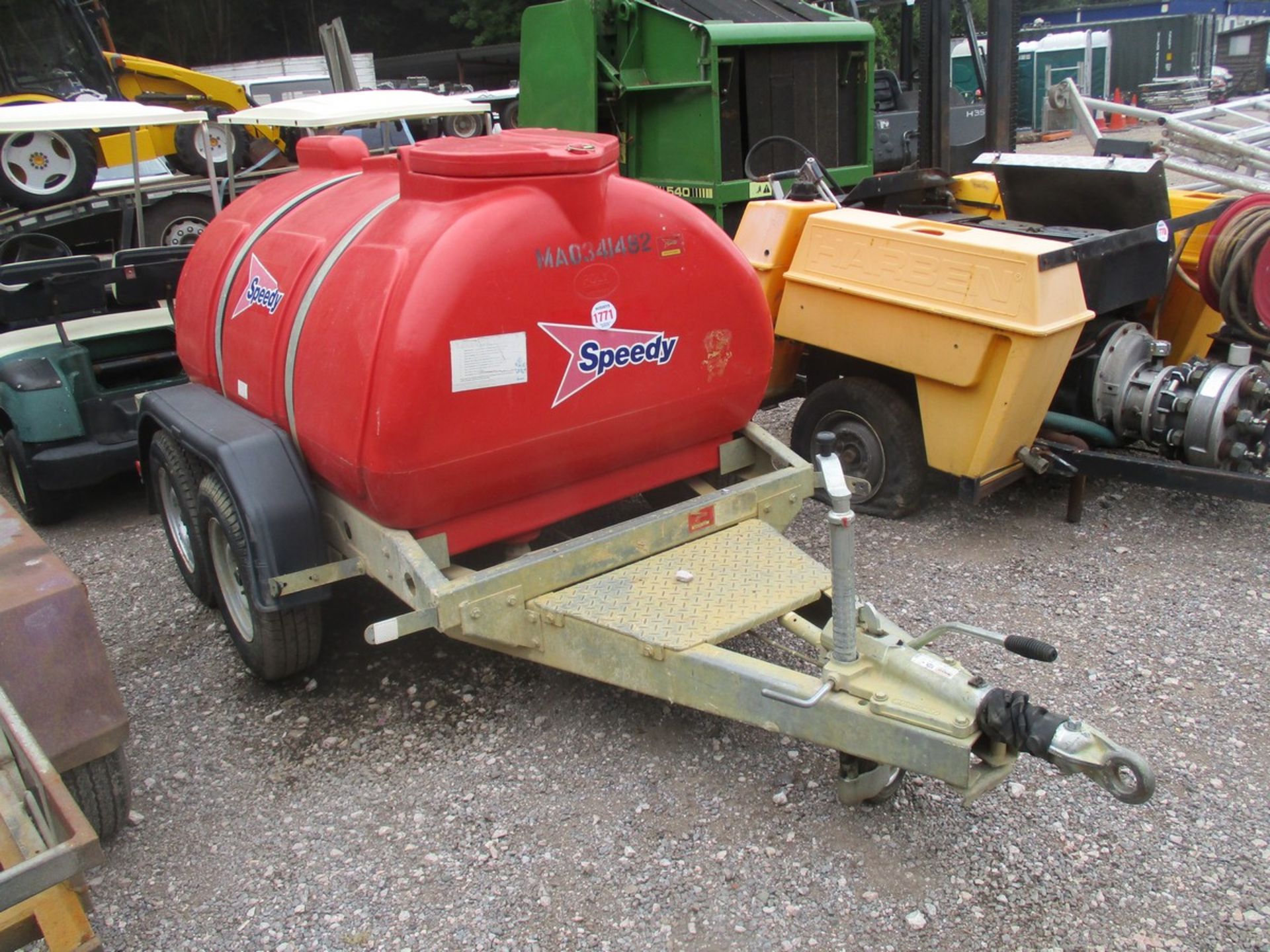 TWIN AXLE WATER BOWSER - Image 2 of 3