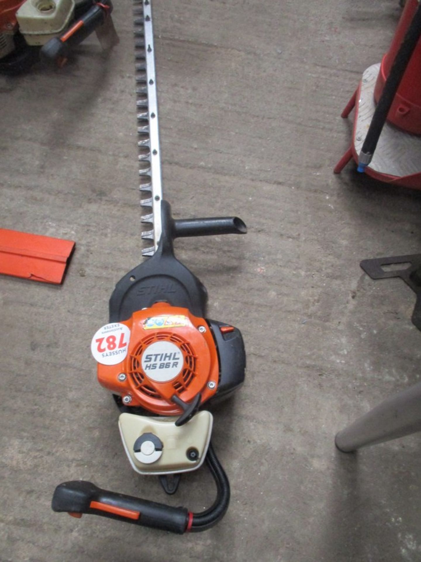 STIHL HEDGE TRIMMER