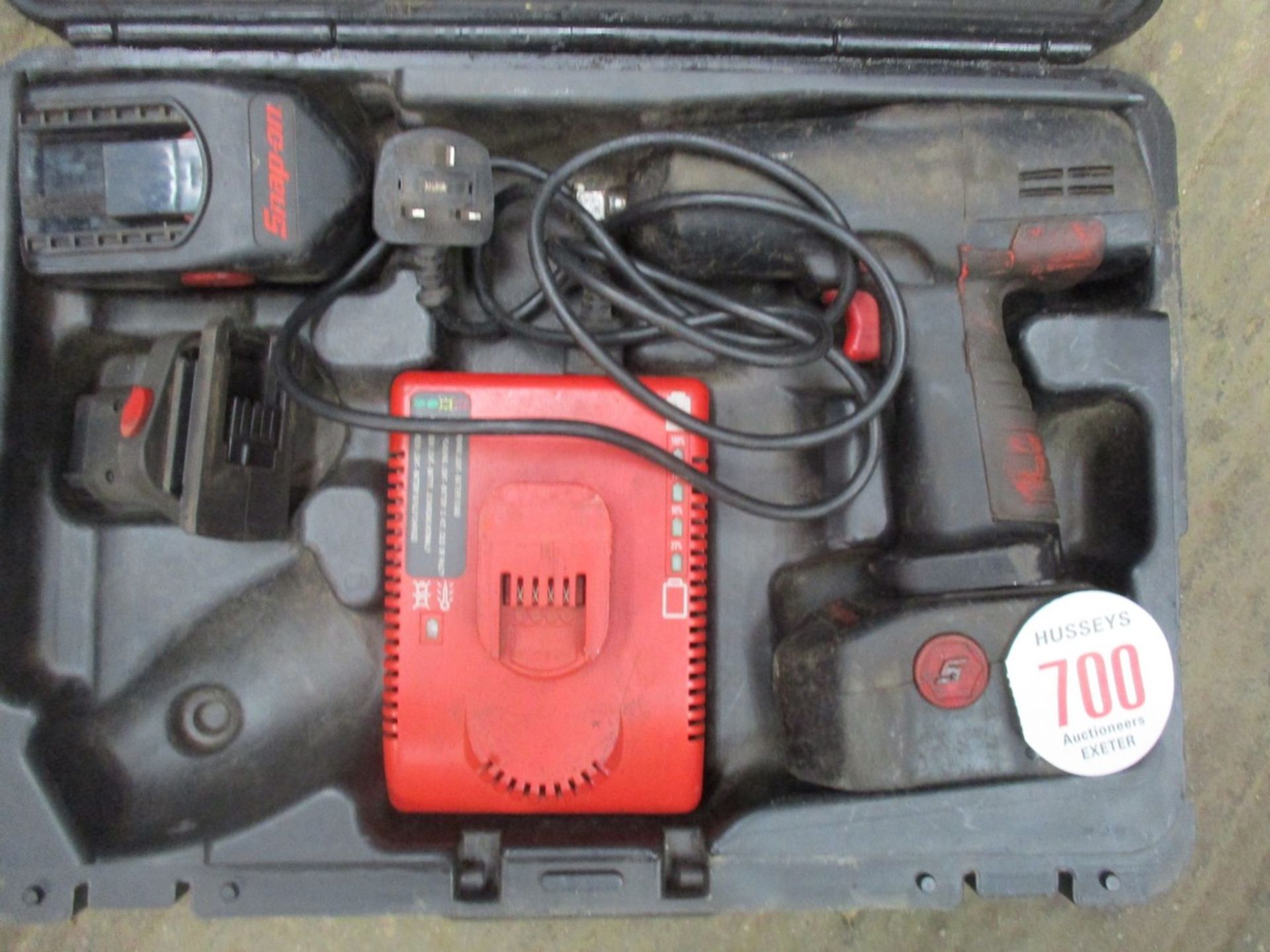 CORDLESS SNAP ON IMPACT WRENCH