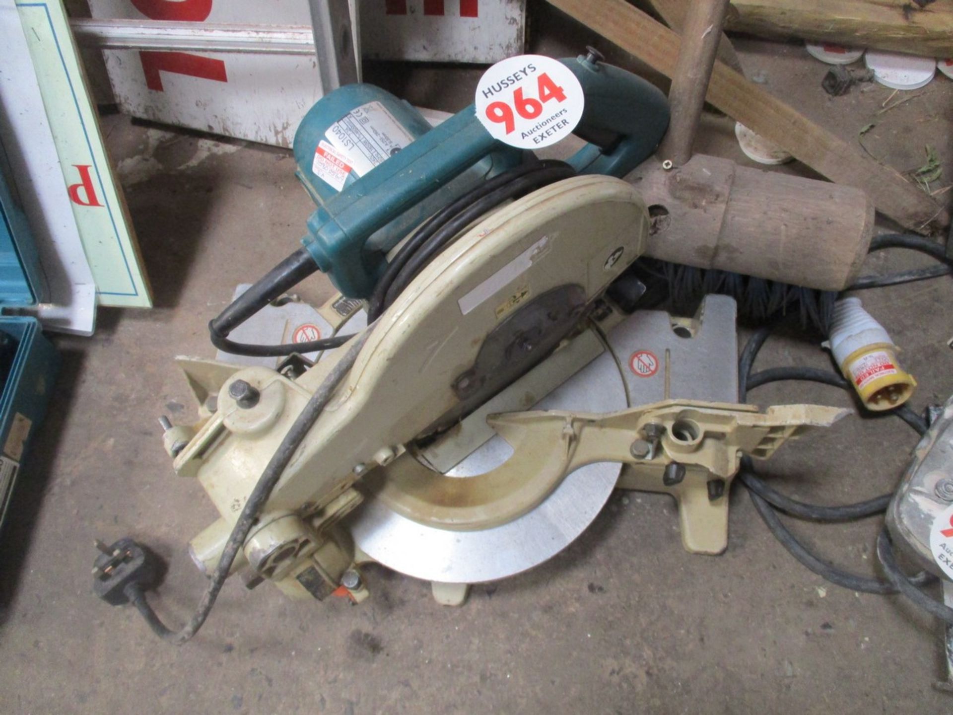 MAKITA CHOP SAW