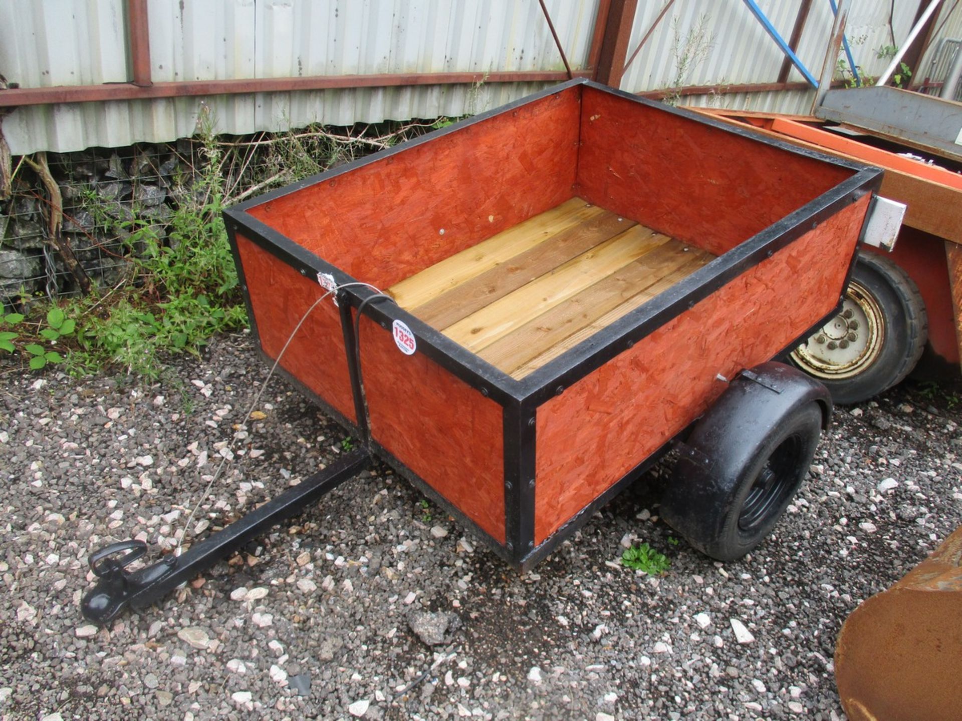 48" X 40" CAR TRAILER