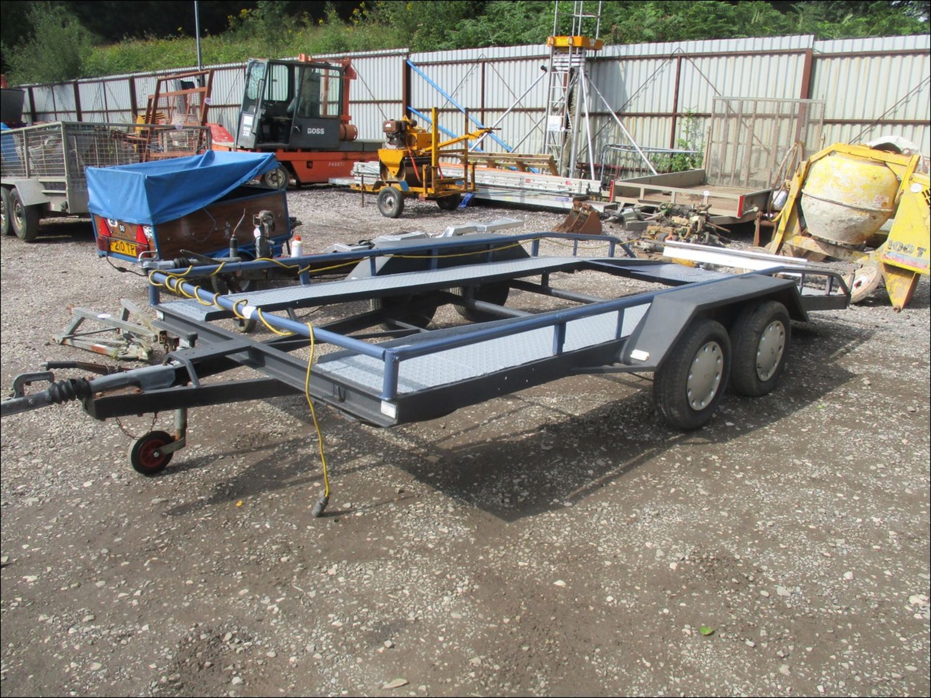 15' CAR TRAILER - Image 2 of 4