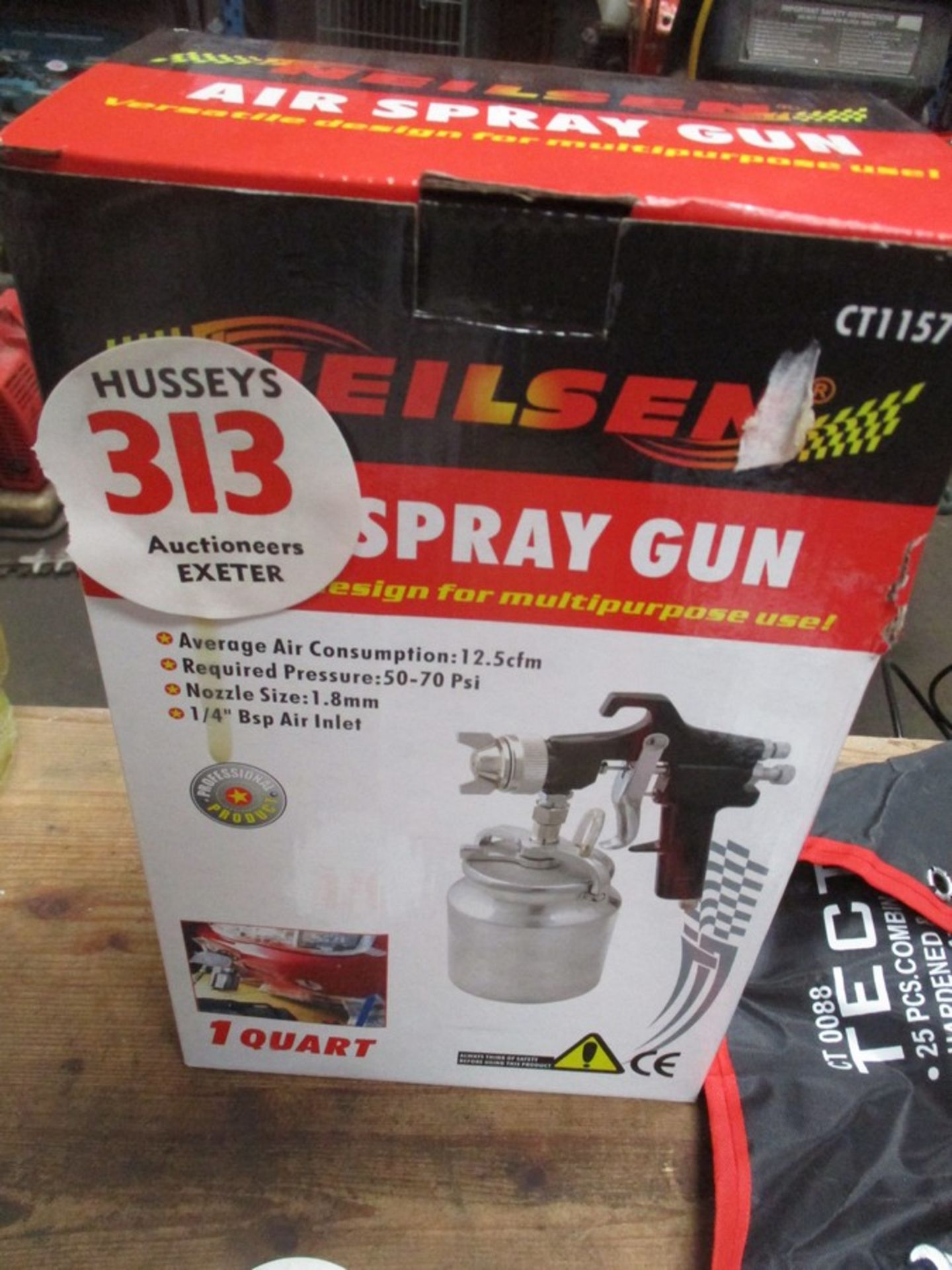 SPRAY GUN