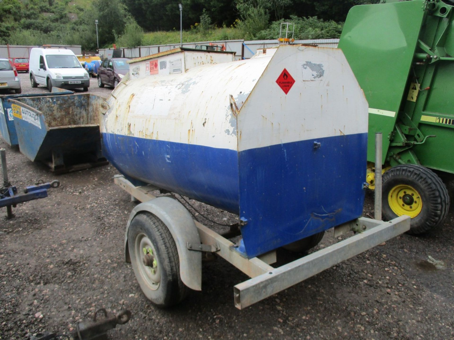 MAIN 1000L FUEL BOWSER P1804 - Bild 3 aus 3