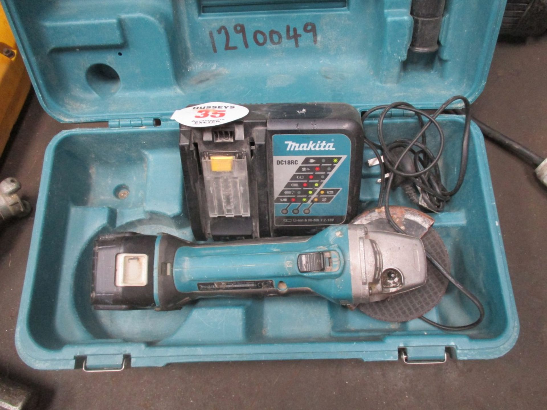 CORDLESS MAKITA GRINDER