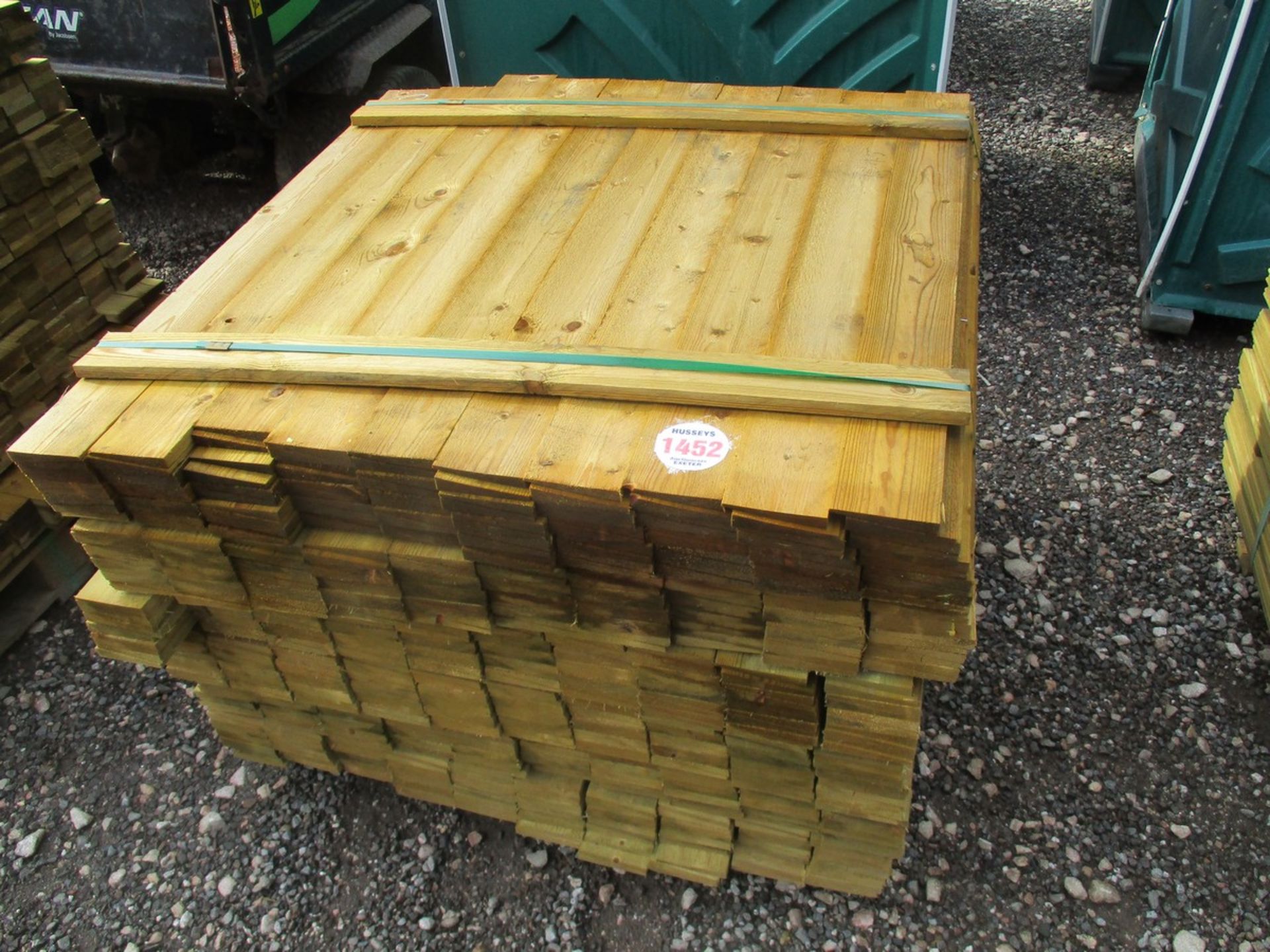 PALLET OF BOARIDNG