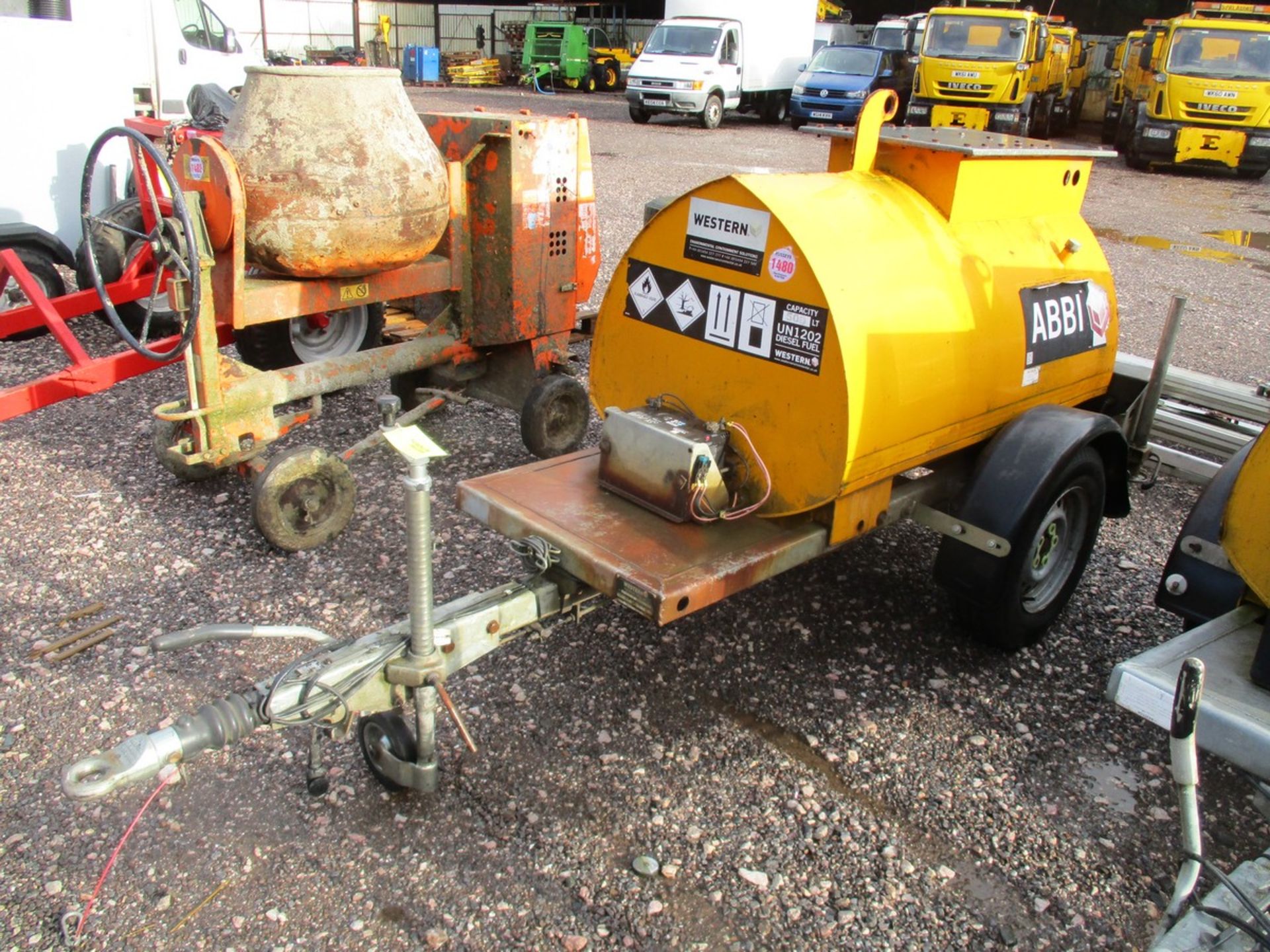 WESTERN 500 LITRE DIESEL BOWSER C/W ELEC PUMP 772014