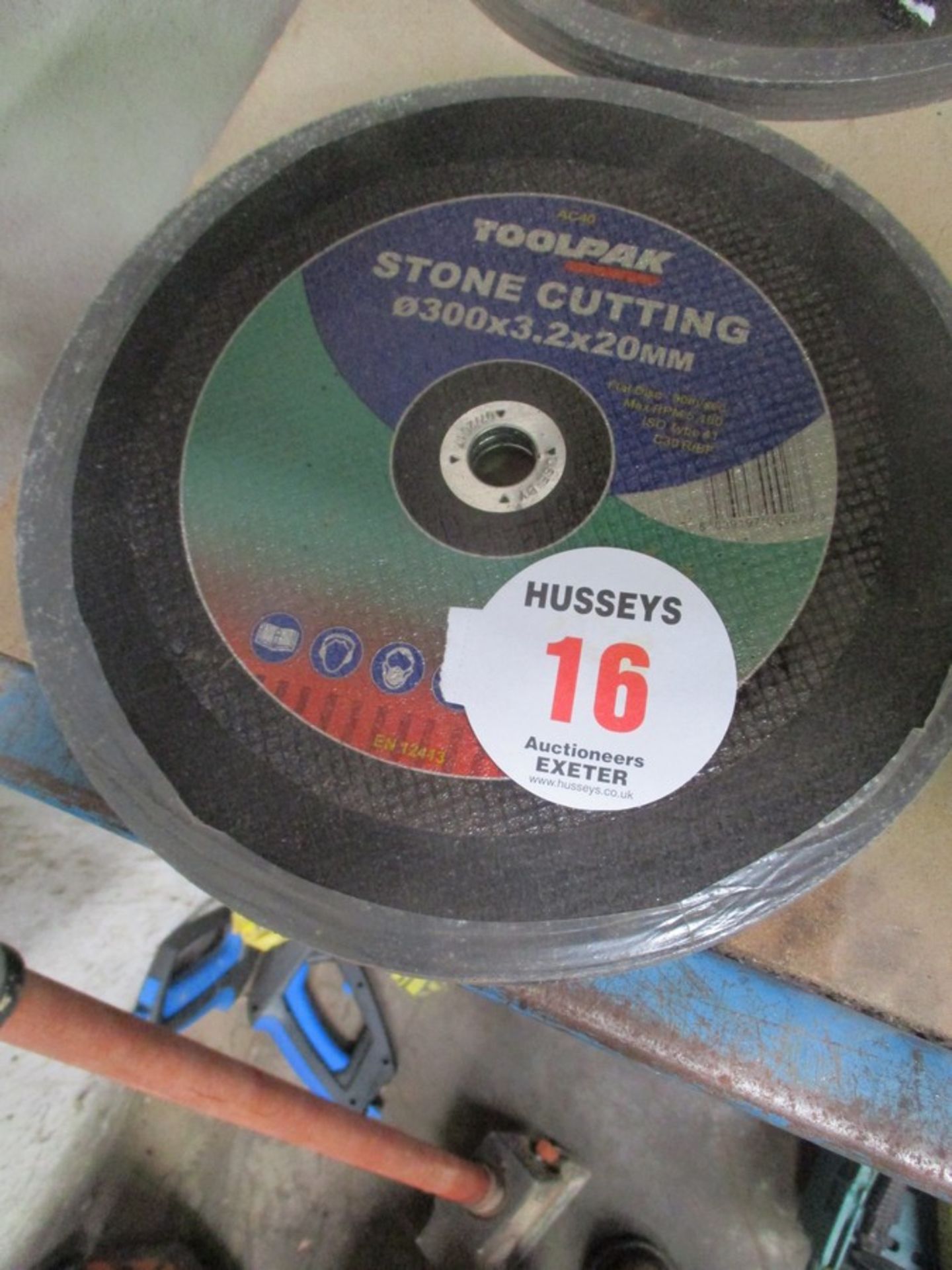 STONE CUTTING DISCS