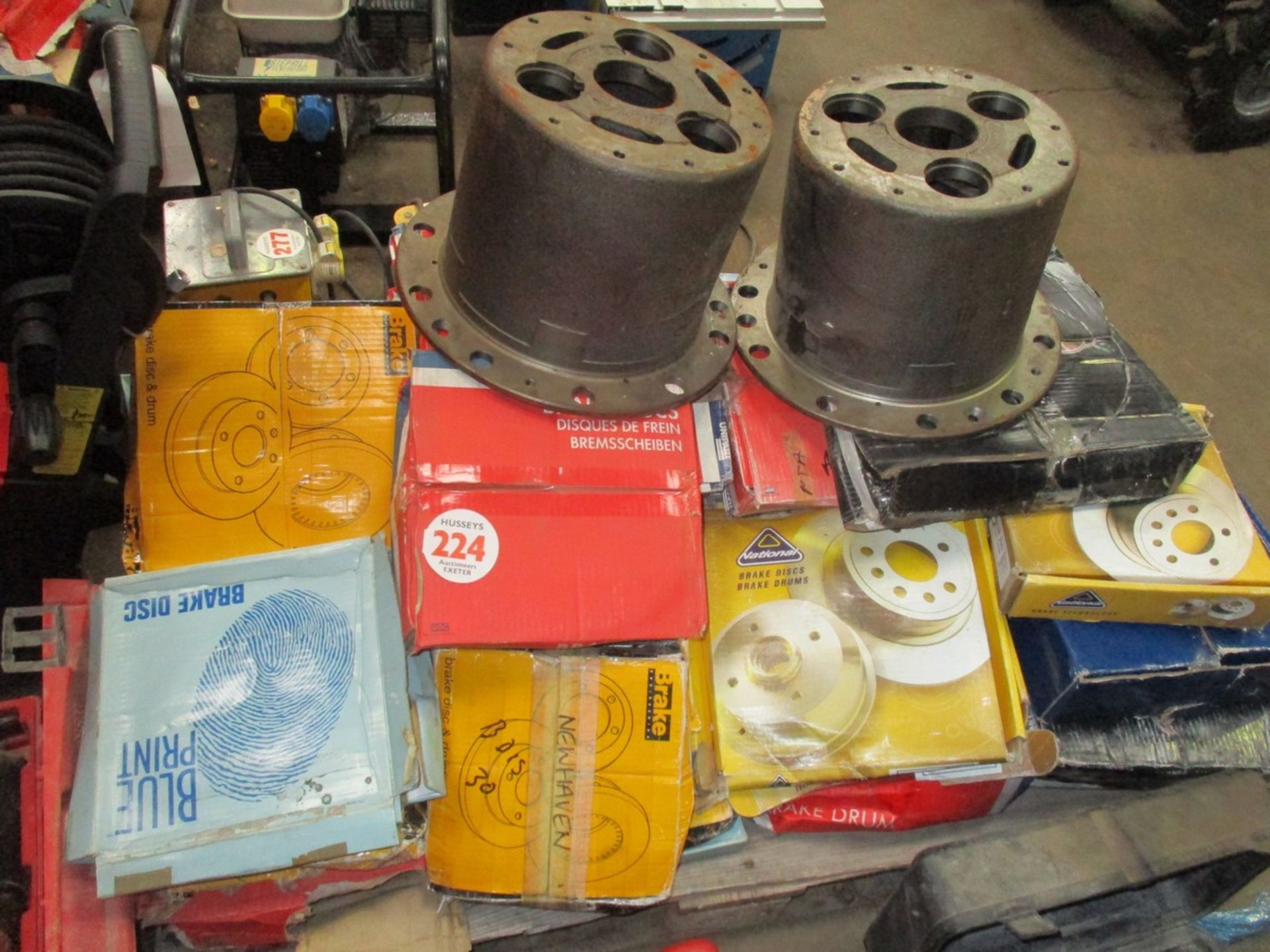 PALLET OF BRAKE SHOES & DISCS