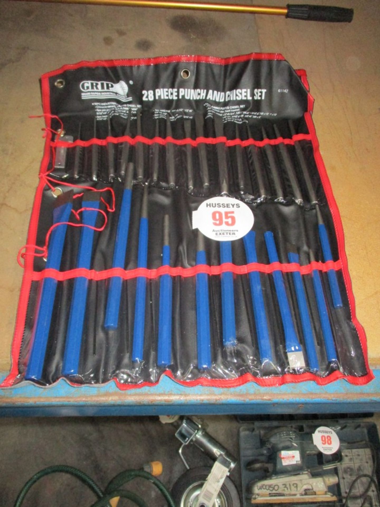 28PC PUNCH & CHISEL SET