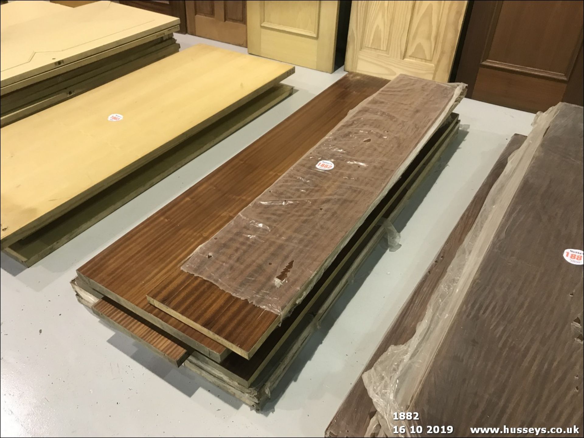 7 X SAPELE FLUSH INTERNAL DOORS VARIOUS SIZES