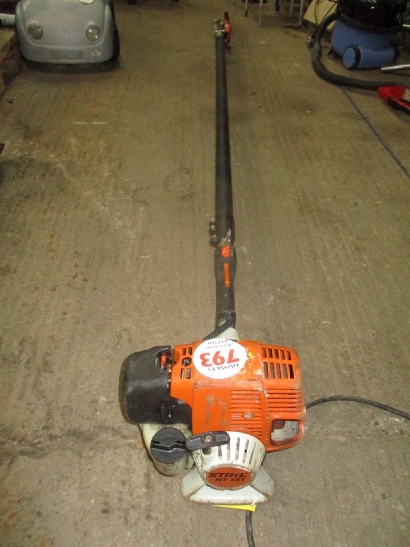 STIHL LONG REACH CHAINSAW 815398 - Image 2 of 2