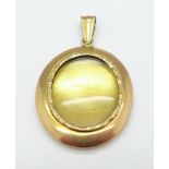 A 9ct gold picture locket, Chester 1903,