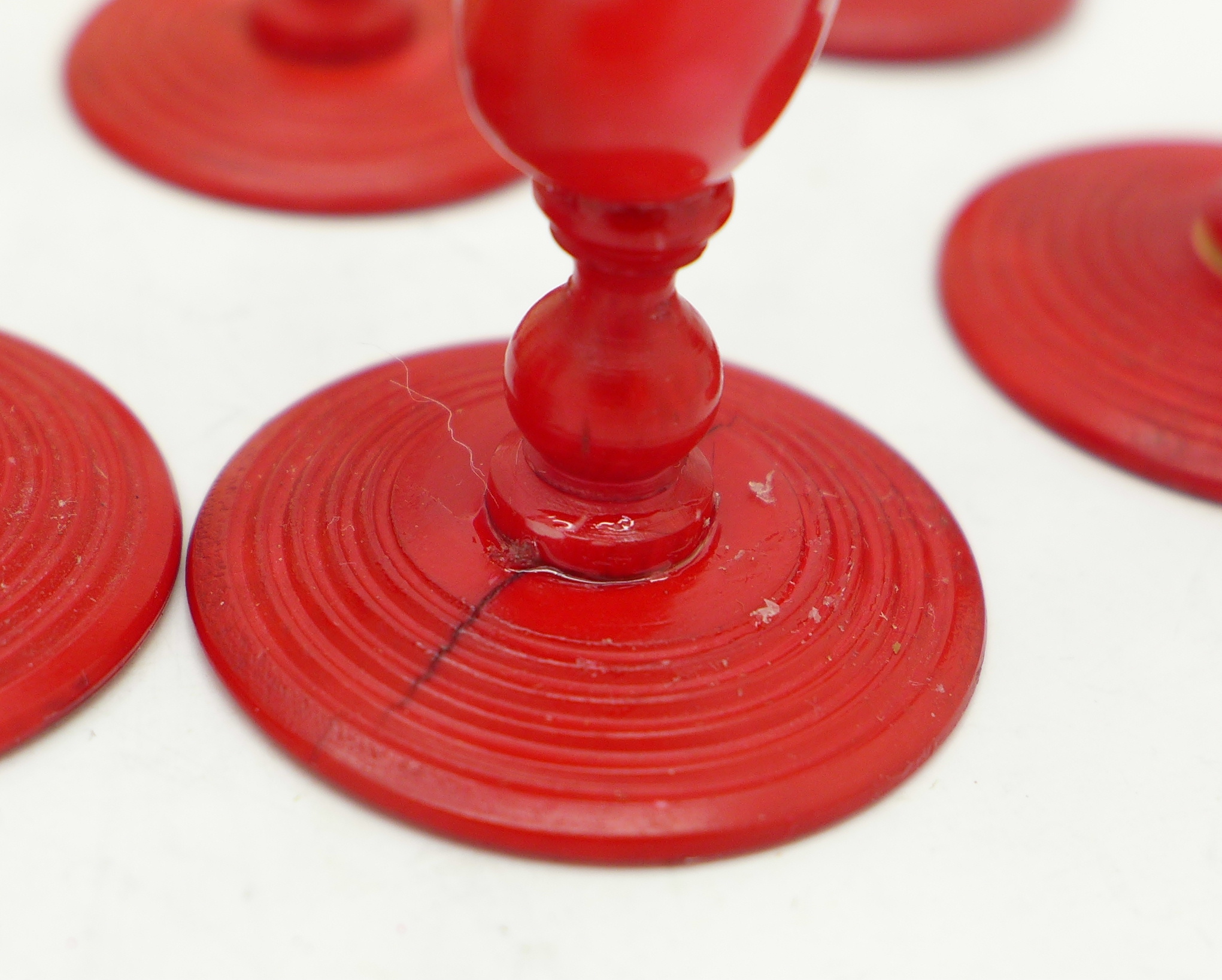 A chess set, (three replacement bases, two red, - Image 2 of 3