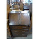 An Art Deco oak bureau