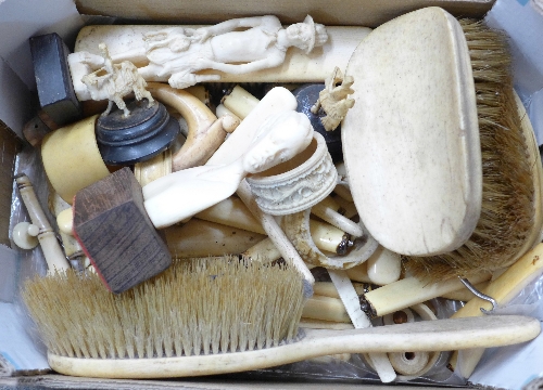 Bone backed brushes and other carved bone items - Image 2 of 4