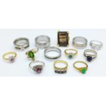 Thirteen costume rings including gentleman's