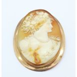 A yellow metal mounted cameo brooch,