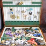 Costume jewellery, brooches and watches, total weight with wooden box 4.