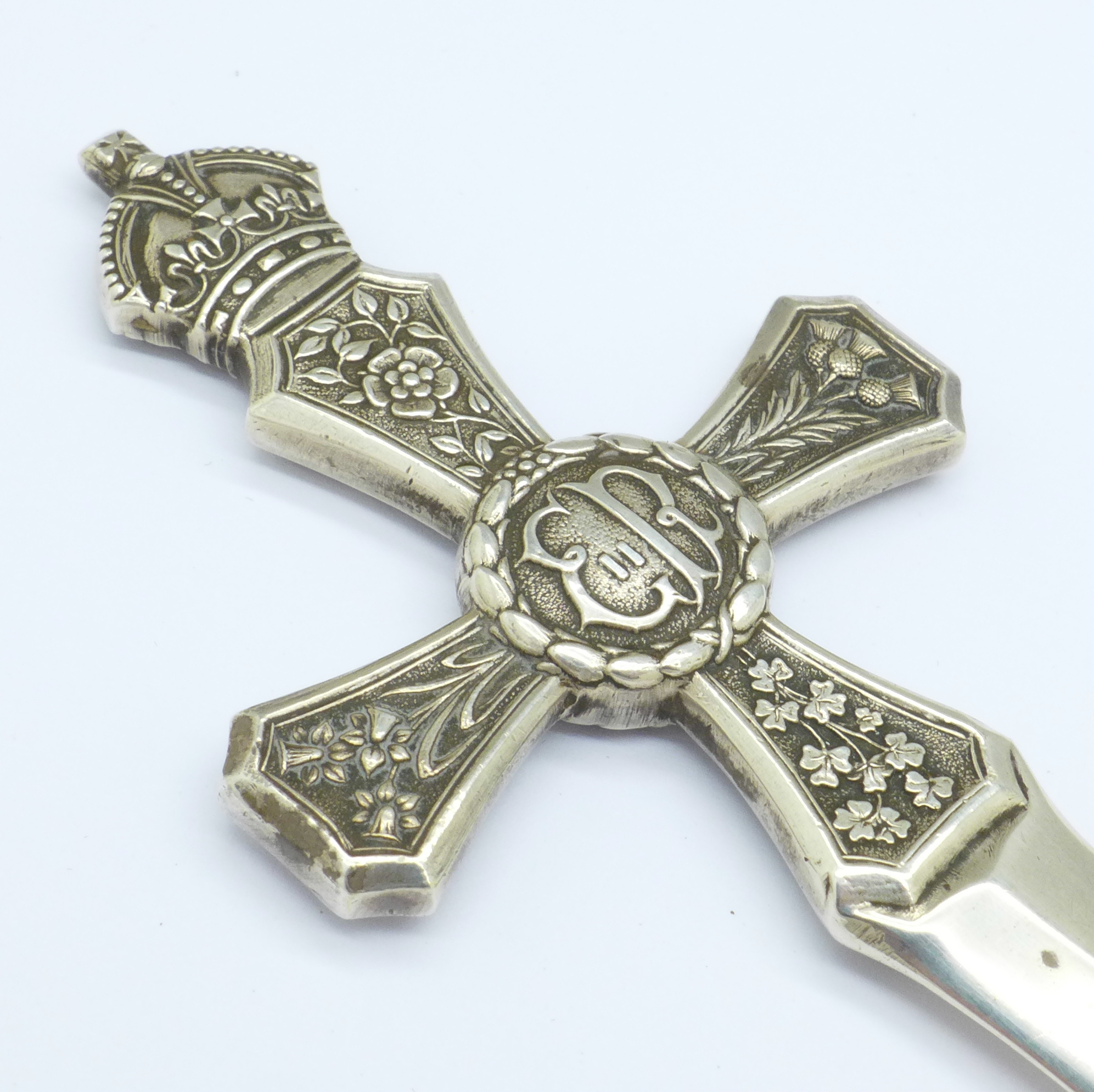 A silver Queen Elizabeth II commemorative letter opener, - Image 3 of 8