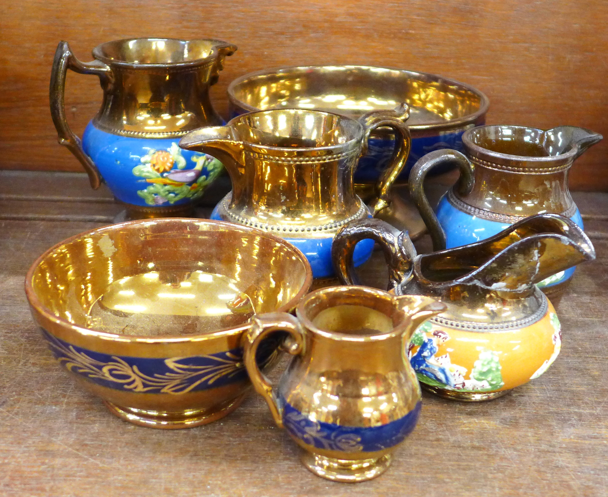 Seven pieces of lustre ware,