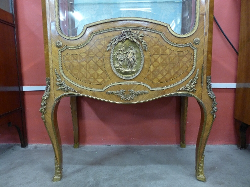 A French Louis XV style kingwood, ormolu mounted and marble topped vitrine by Paul Sormani, - Image 3 of 5