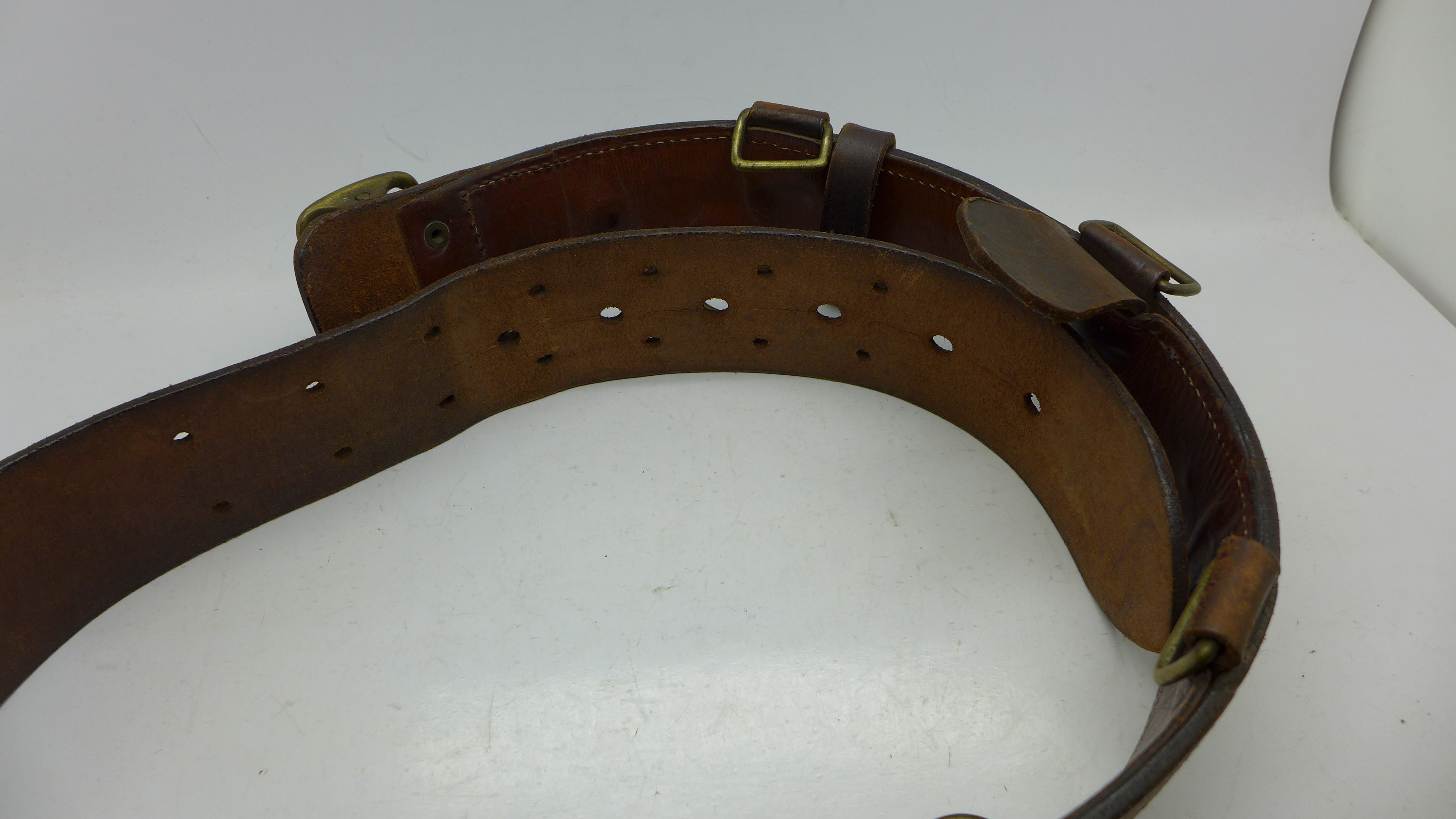 A leather military belt - Image 2 of 2
